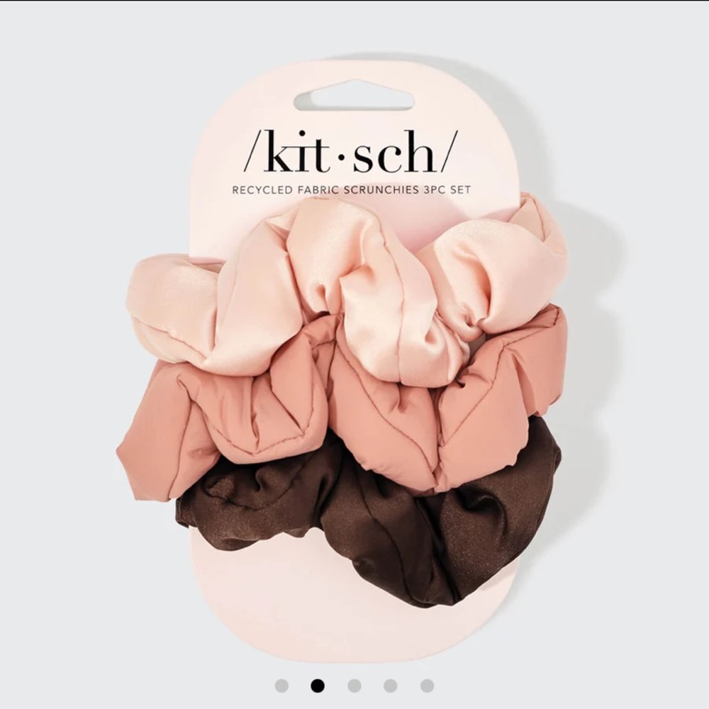 NWT Kitsch Scrunchie Set - Sedona color